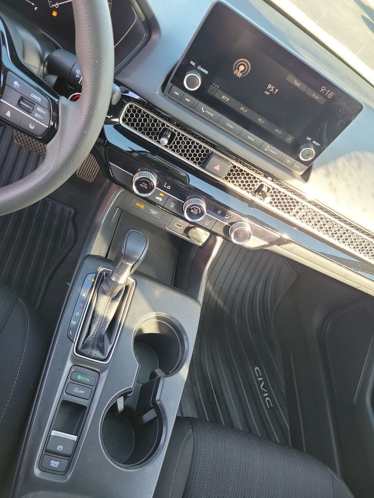 2024 Honda Civic LX - Photo 34