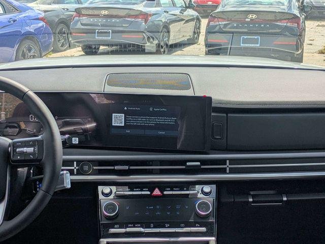 New 2026 White Hyundai SEL FWD image 19