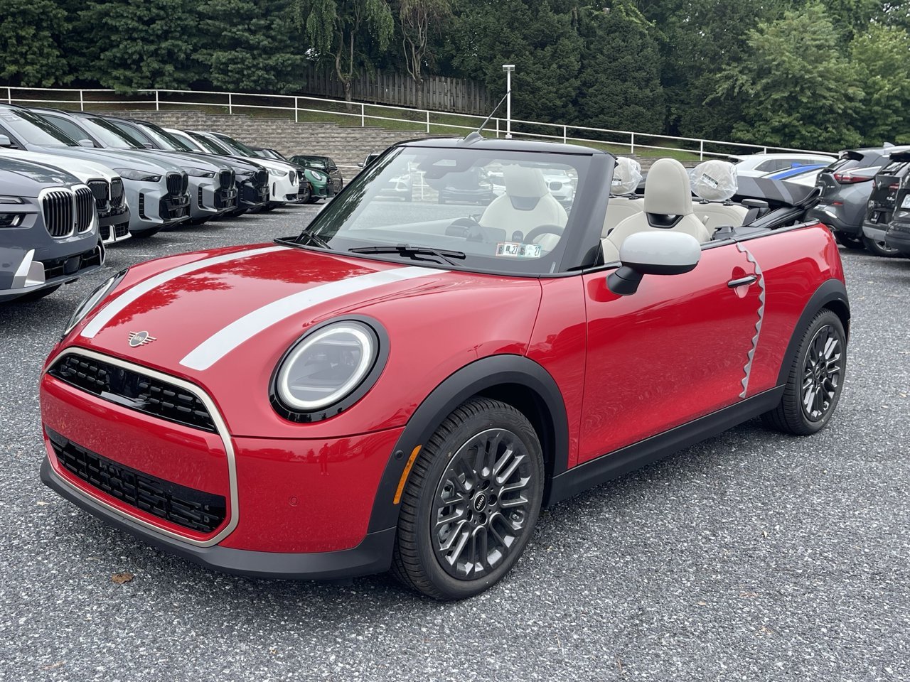 New 2026 Chili Red II MINI SIGNATURE PLUS image 1