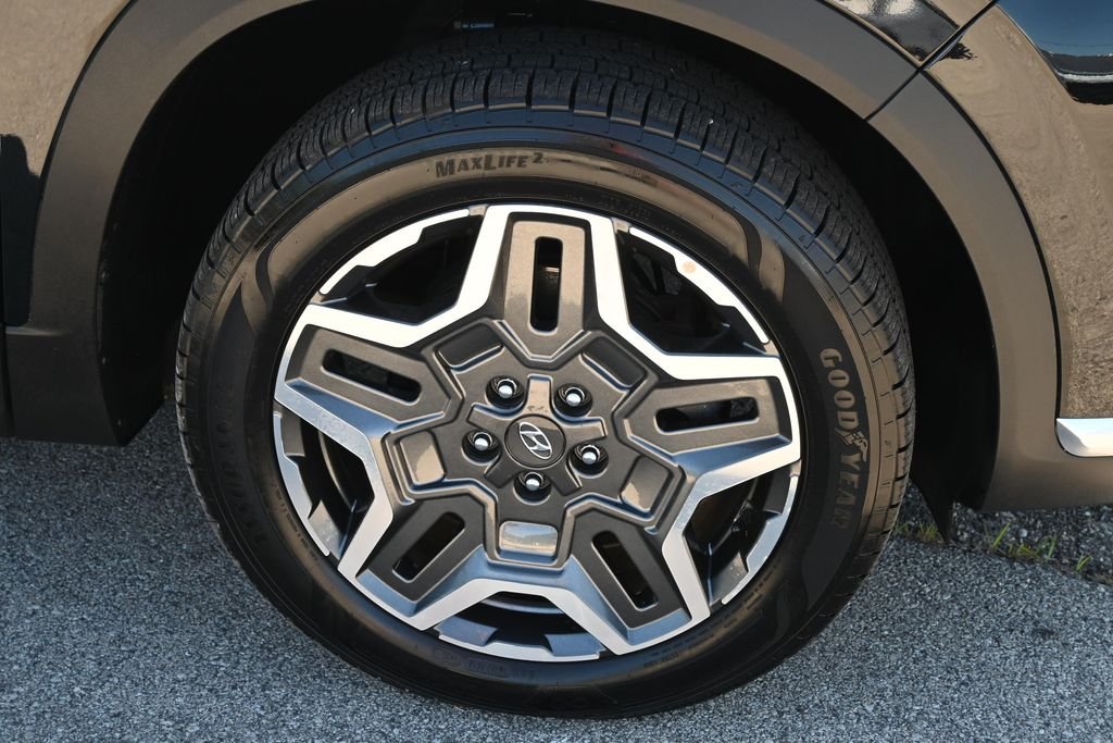 Certified Used 2023 Twilight Black Hyundai SEL Premium image 17