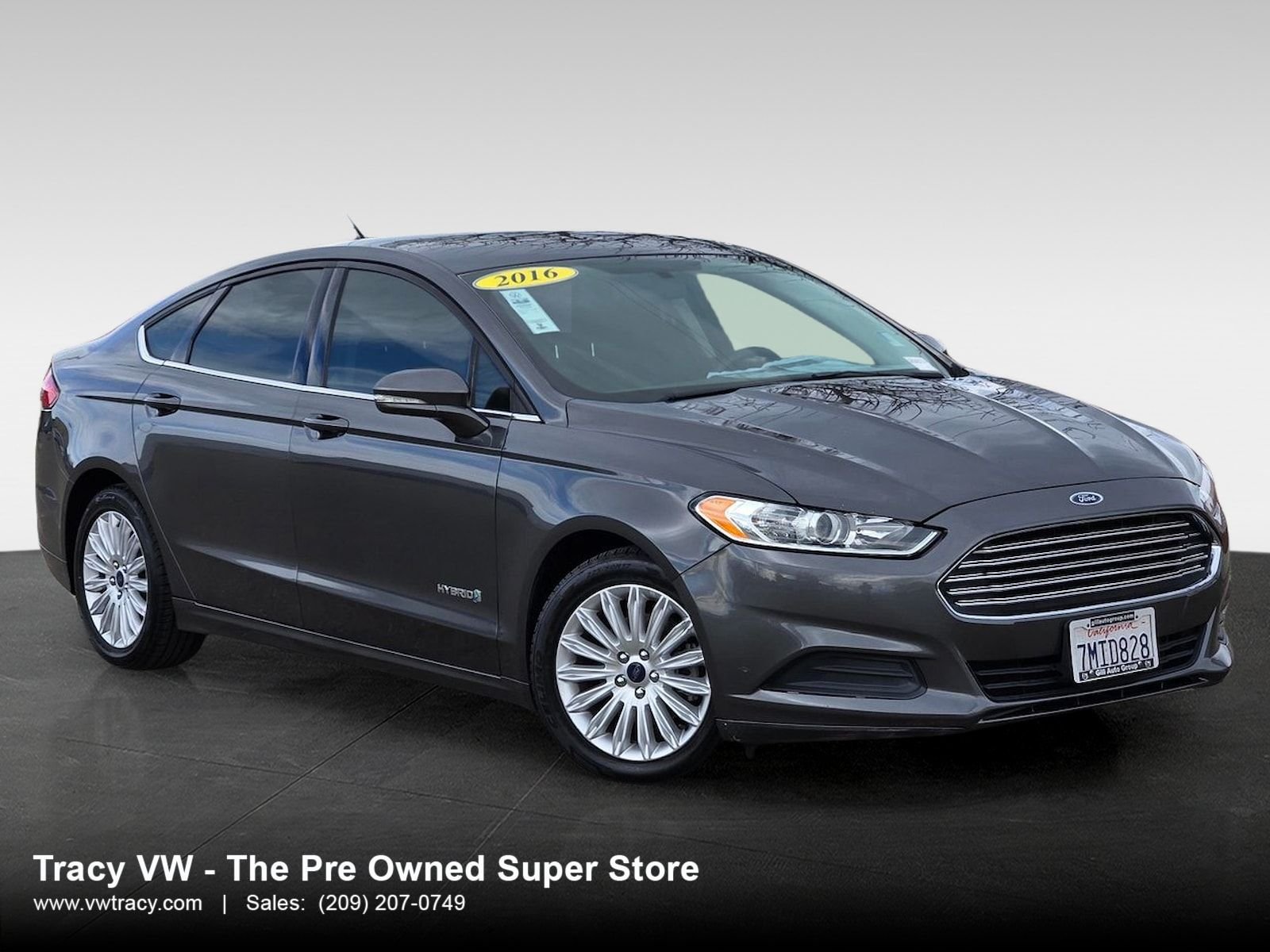 2016 Ford Fusion Hybrid SE