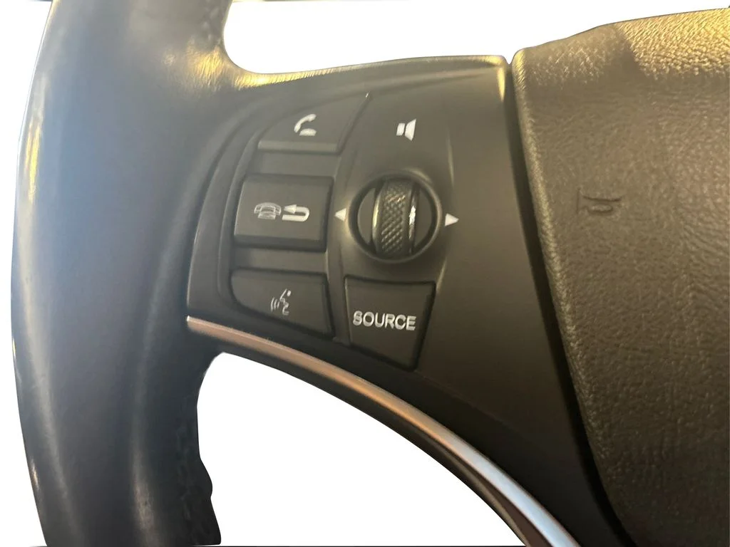 Certified Used 2018 Modern Steel Metallic Acura 3.5L image 34