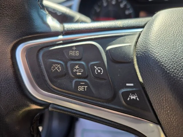 Used 2023 Gray Chevrolet RS image 30