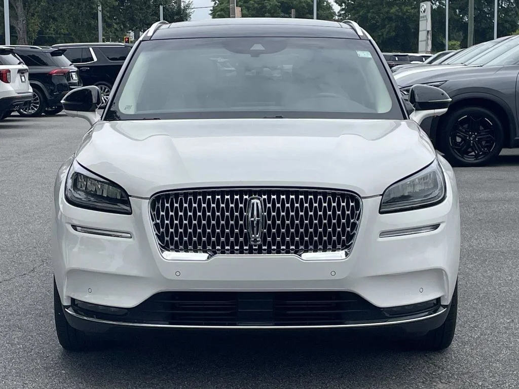Used 2020 White Lincoln Reserve image 6