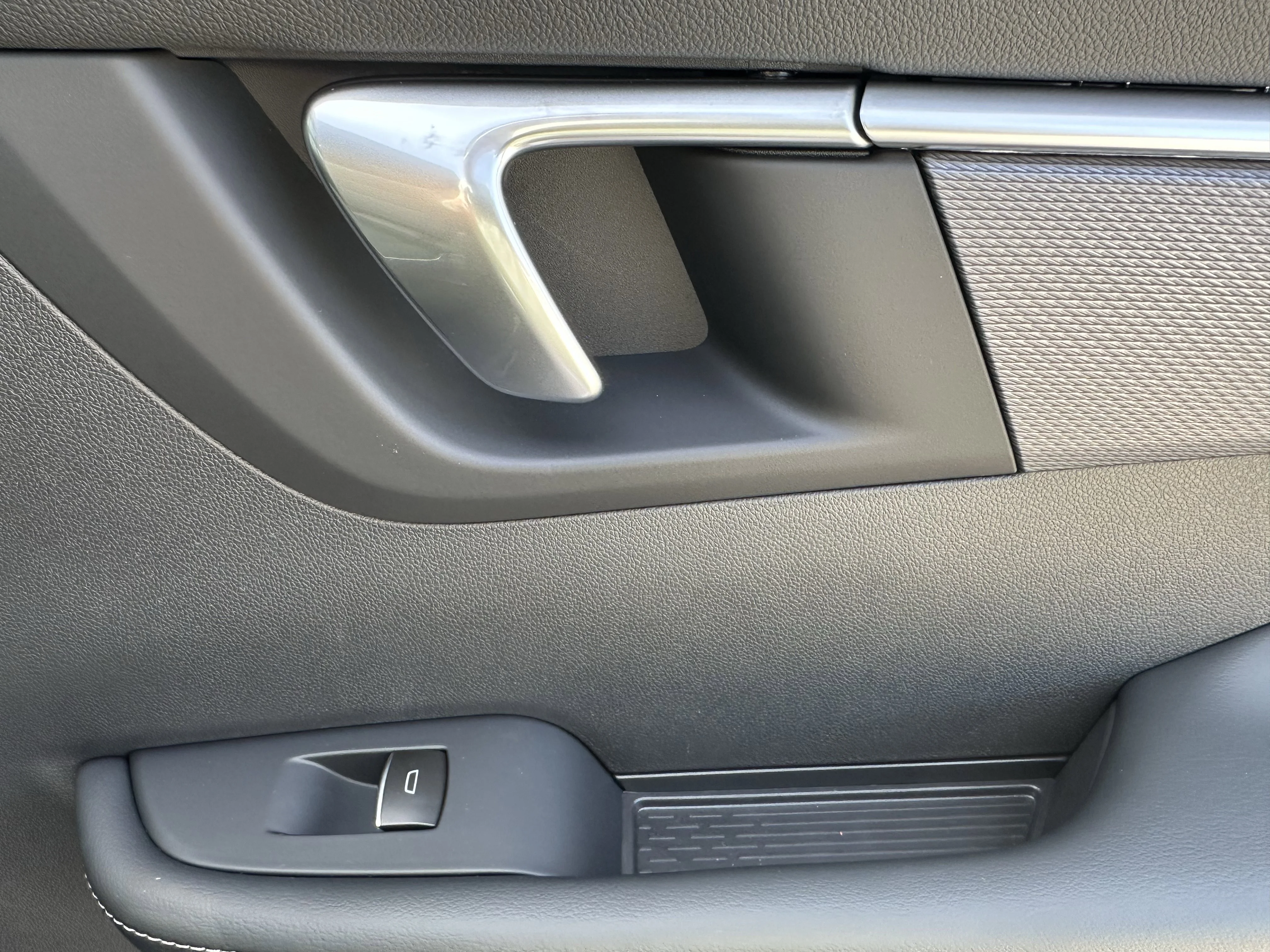 New 2026 Ebony Twilight Metallic Buick Sport Touring image 21