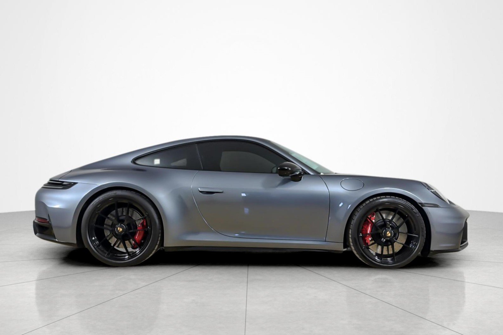 Used 2026 GRAY Porsche Carrera 4 GTS Coupe image 6