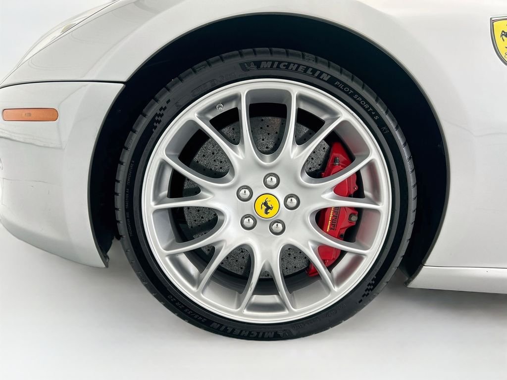 Used 2009  Ferrari  image 24