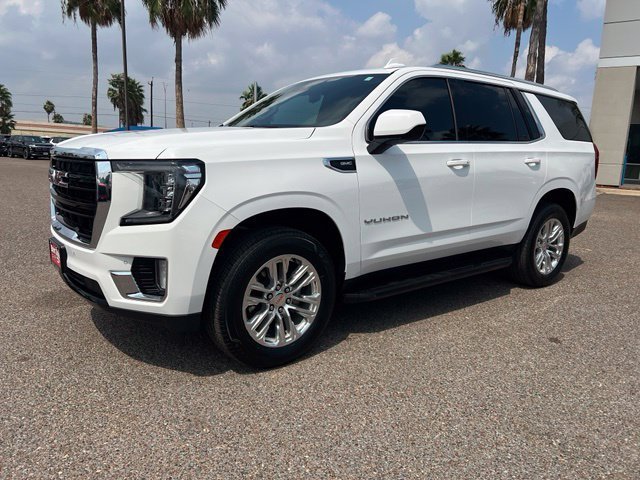 Used 2024 Summit White GMC SLE image 3