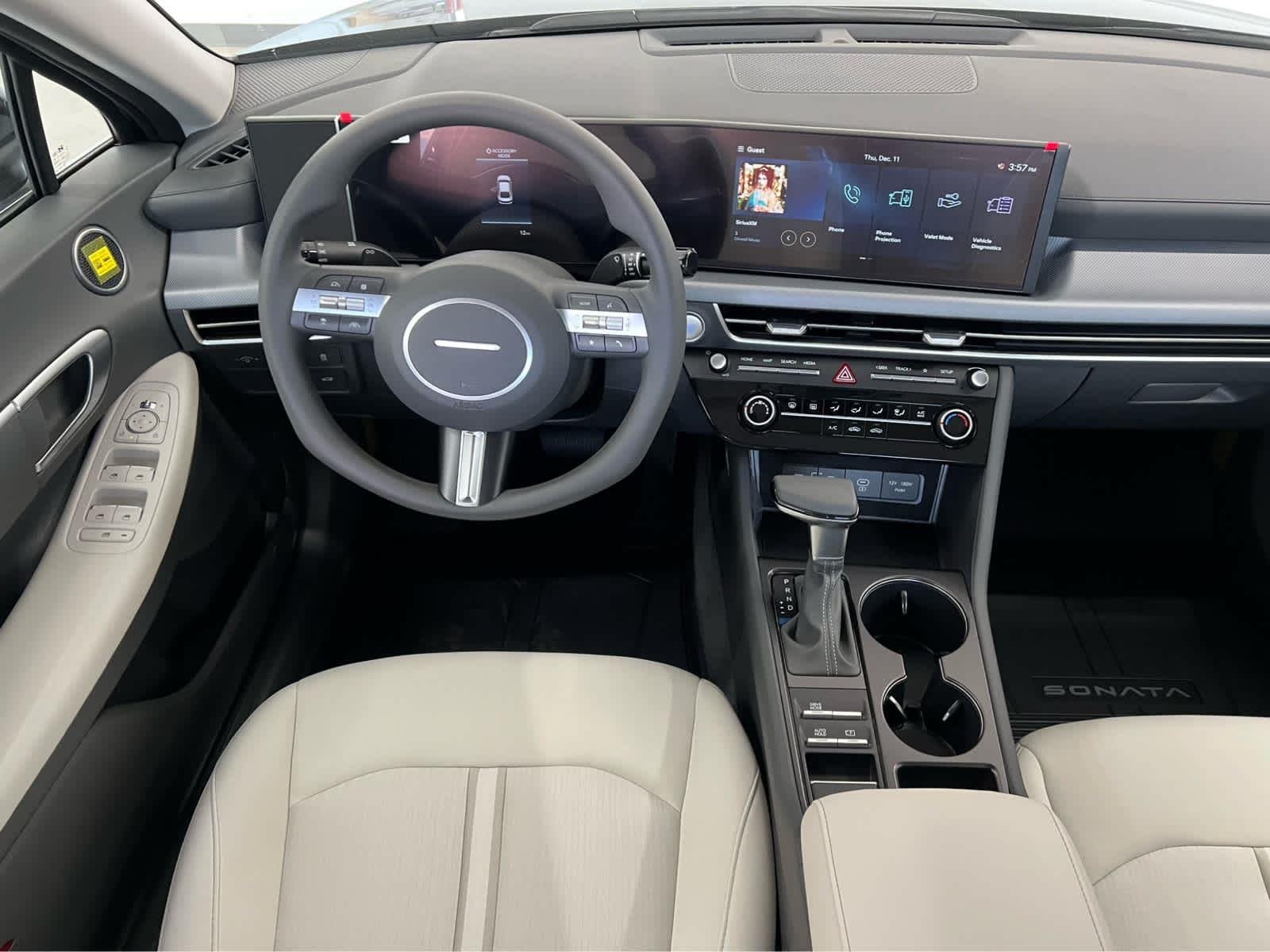 New 2026 Abyss Black Hyundai SE image 28