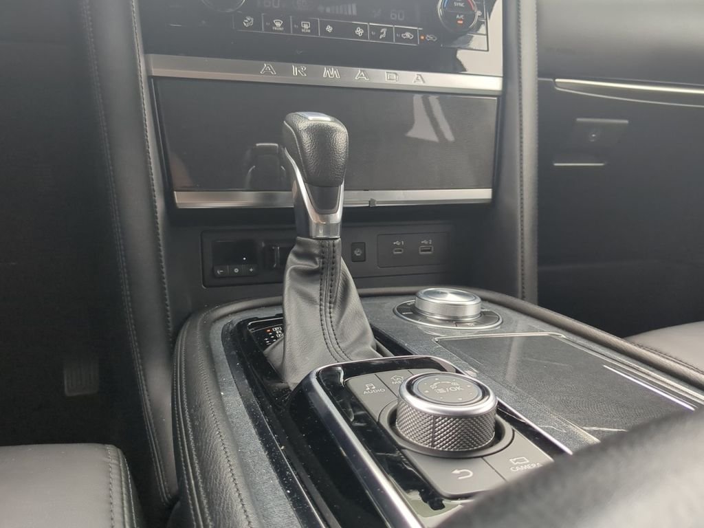2022 Nissan Armada SV - Photo 17