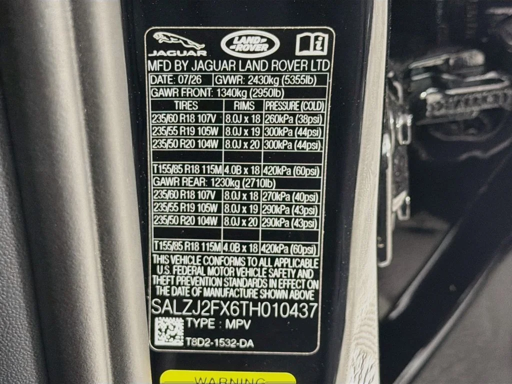 New 2026 Santorini Black Land Rover S image 34