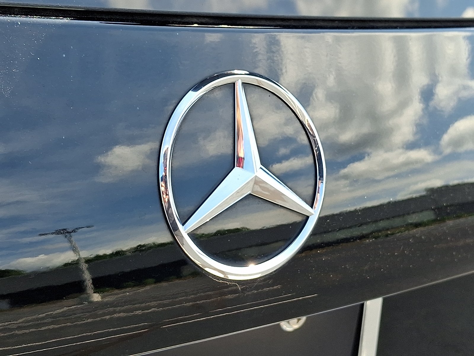 Certified Used 2021 Night Black - 696 Mercedes-Benz 4MATIC® image 29