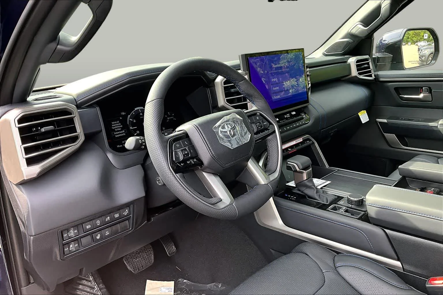2026 Toyota Tundra Platinum - Photo 8