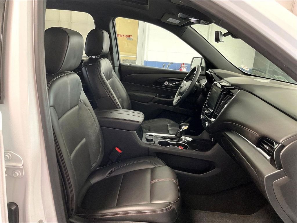 Used 2023 White Chevrolet RS image 11