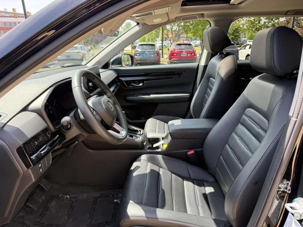Used 2024 Black Honda EX-L image 14