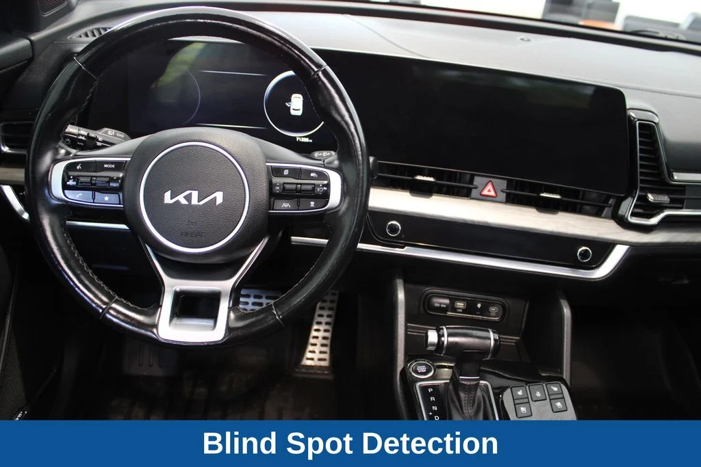 Used 2023 Ebony Black Kia X-Pro Prestige image 7