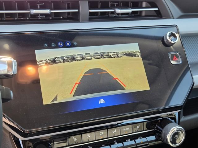 New 2027 Summit White Chevrolet LT image 12