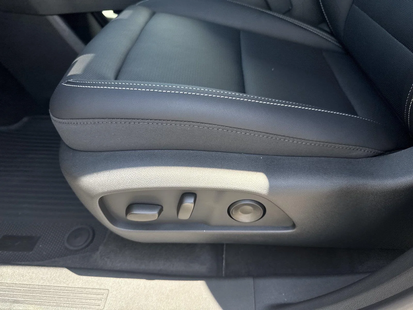 2027 GMC Terrain Elevation - Photo 14