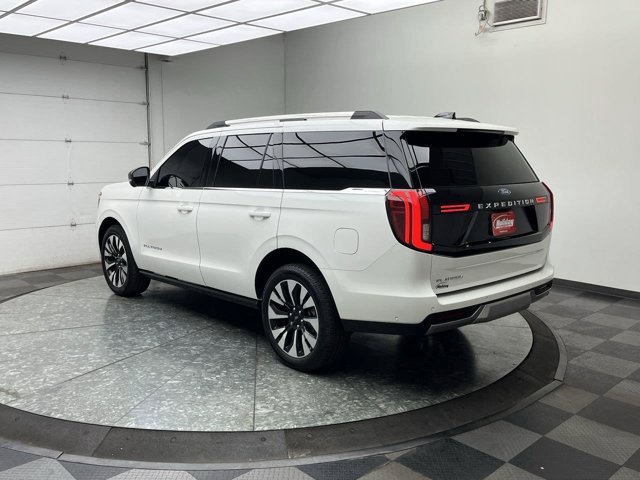 Used 2025 Star White Metallic Tri-Coat Ford Platinum image 2