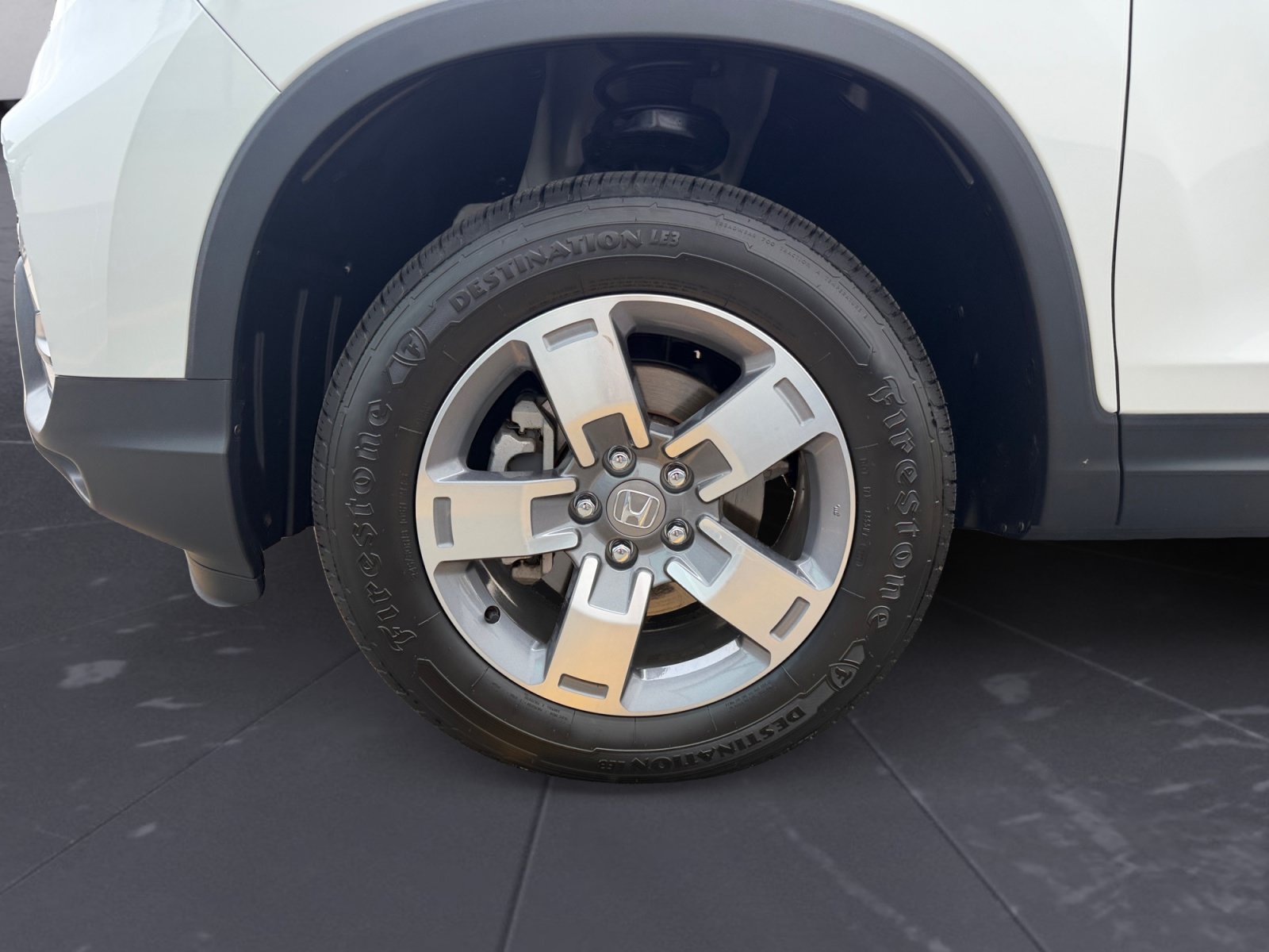 Used 2025 White Honda RTL image 43