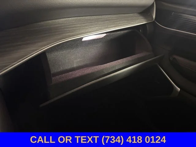 Used 2024 Velvet Jeep Series II image 54