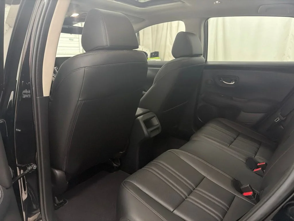 Used 2027  Honda EX-L image 21