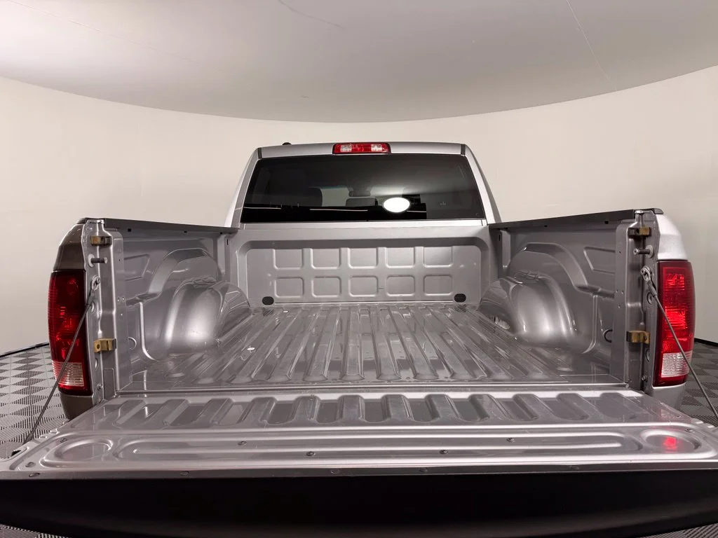 Used 2019 Silver Ram Tradesman image 13
