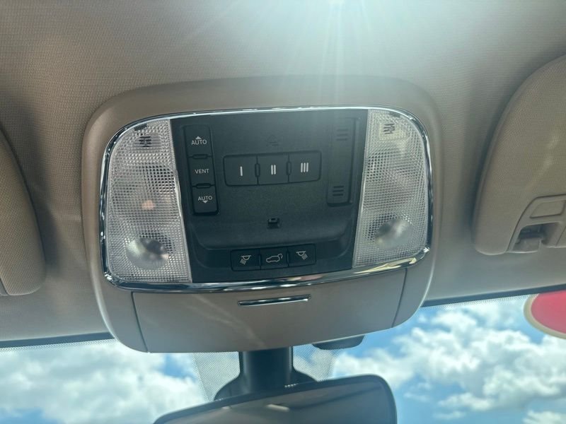 Used 2020 Red Jeep Limited image 46