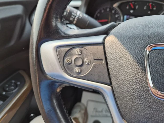 Used 2019 Gray GMC SLE-2 image 22