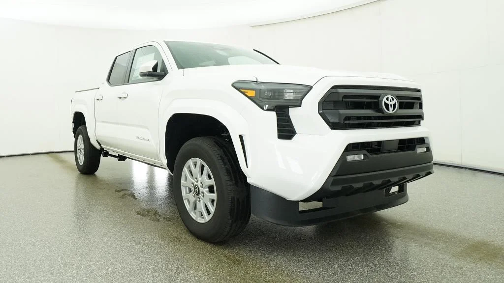New 2026 Ice Cap Toyota SR5 image 33