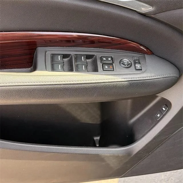Used 2015  Acura 3.5L image 13