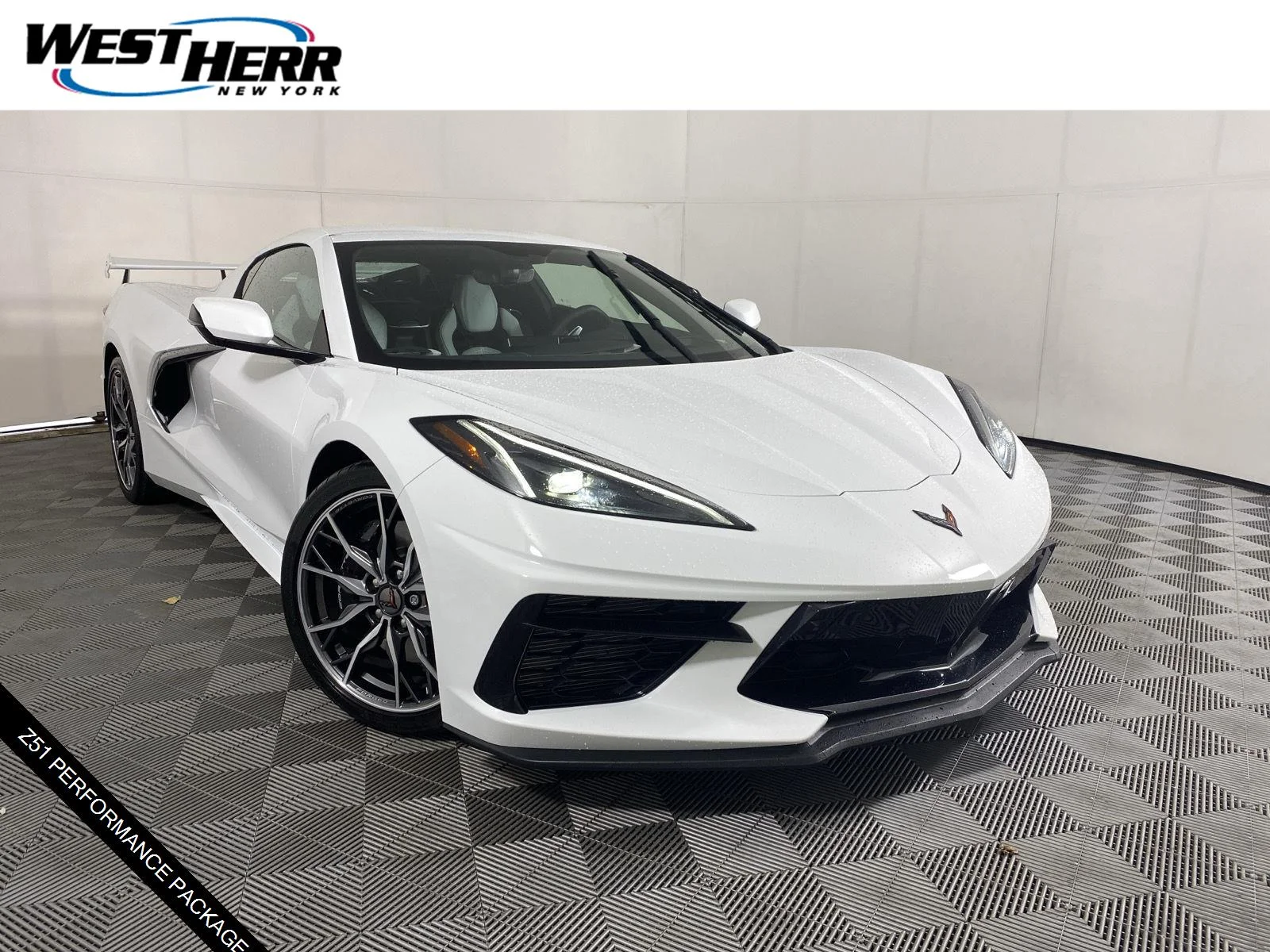 Used 2023 Arctic White Chevrolet 2LT image 1