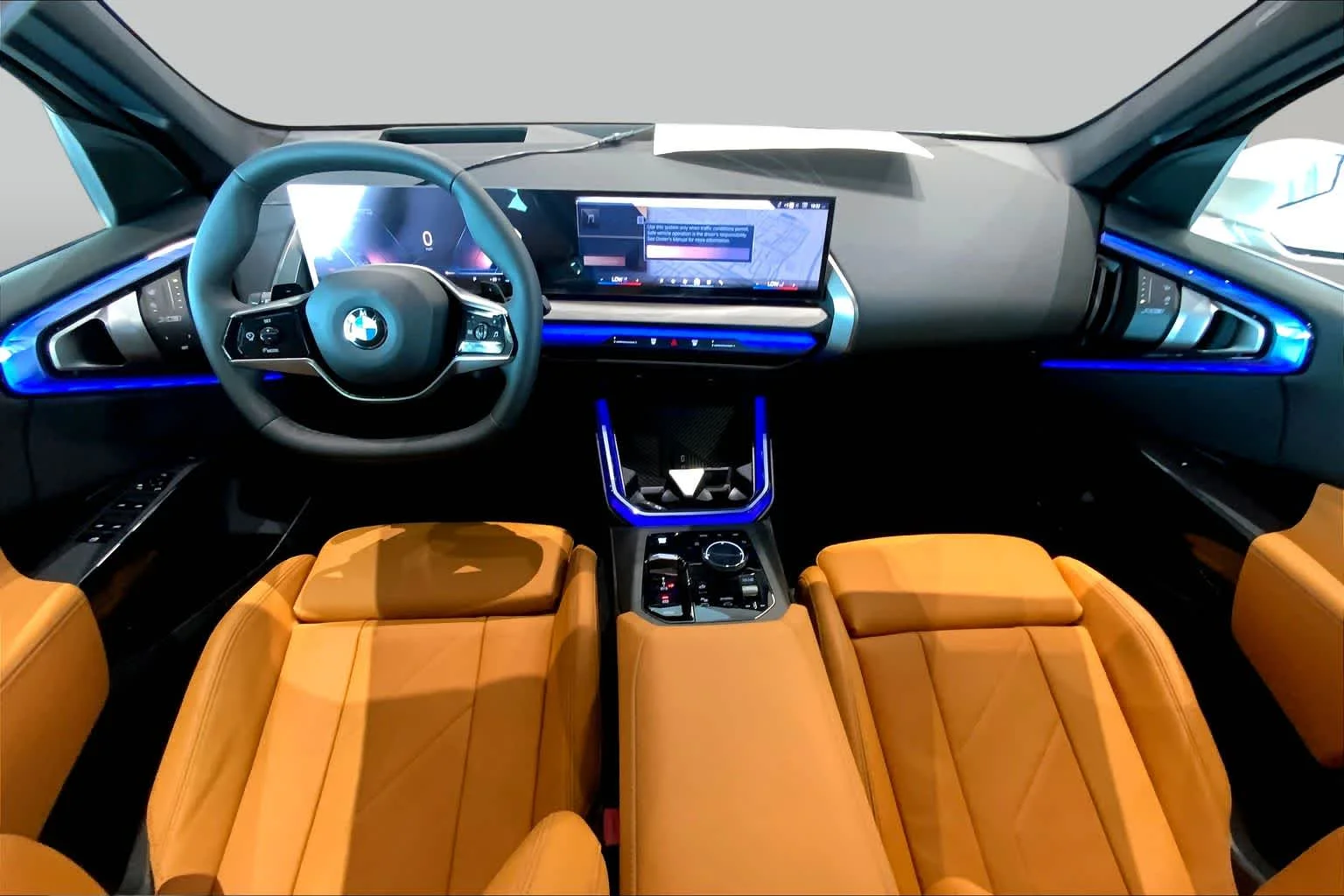 New 2026 Mineral White Metallic BMW 30 xDrive image 5