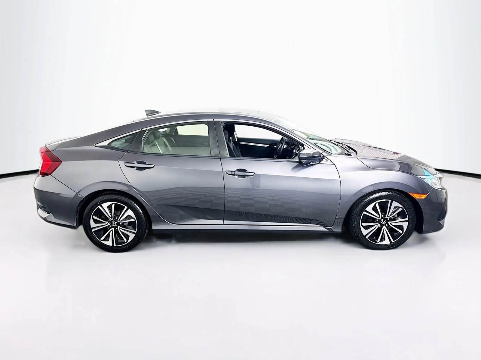 Used 2017 Gray Honda EX image 9