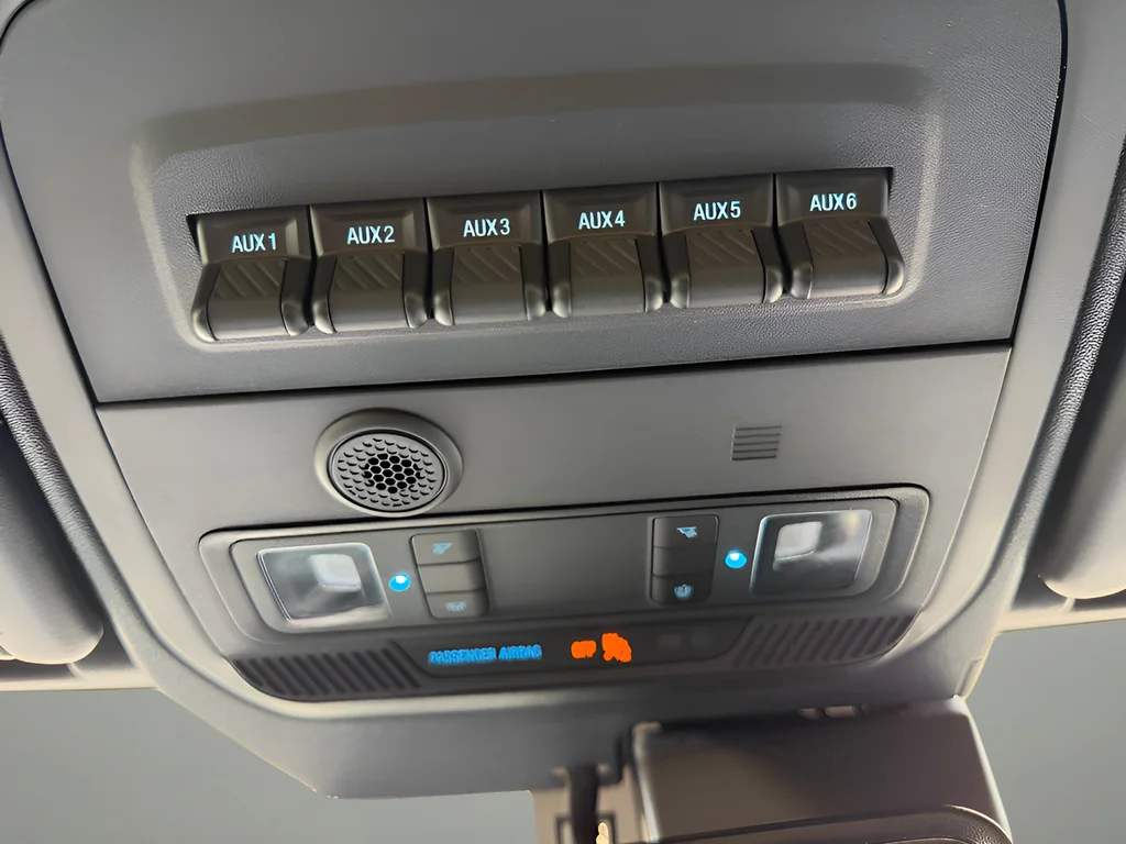 2023 Ford Bronco 4-Door Everglades - Photo 23