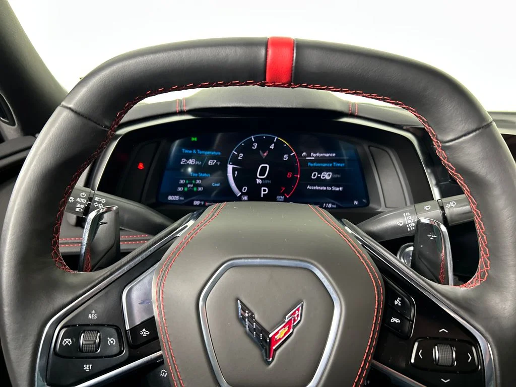Used 2025 White Chevrolet Stingray image 14
