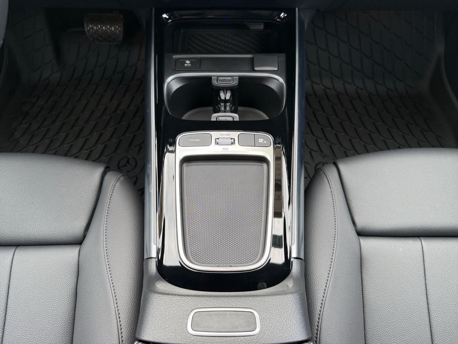 Used 2026 Night Black Mercedes-Benz GLA 250 image 14