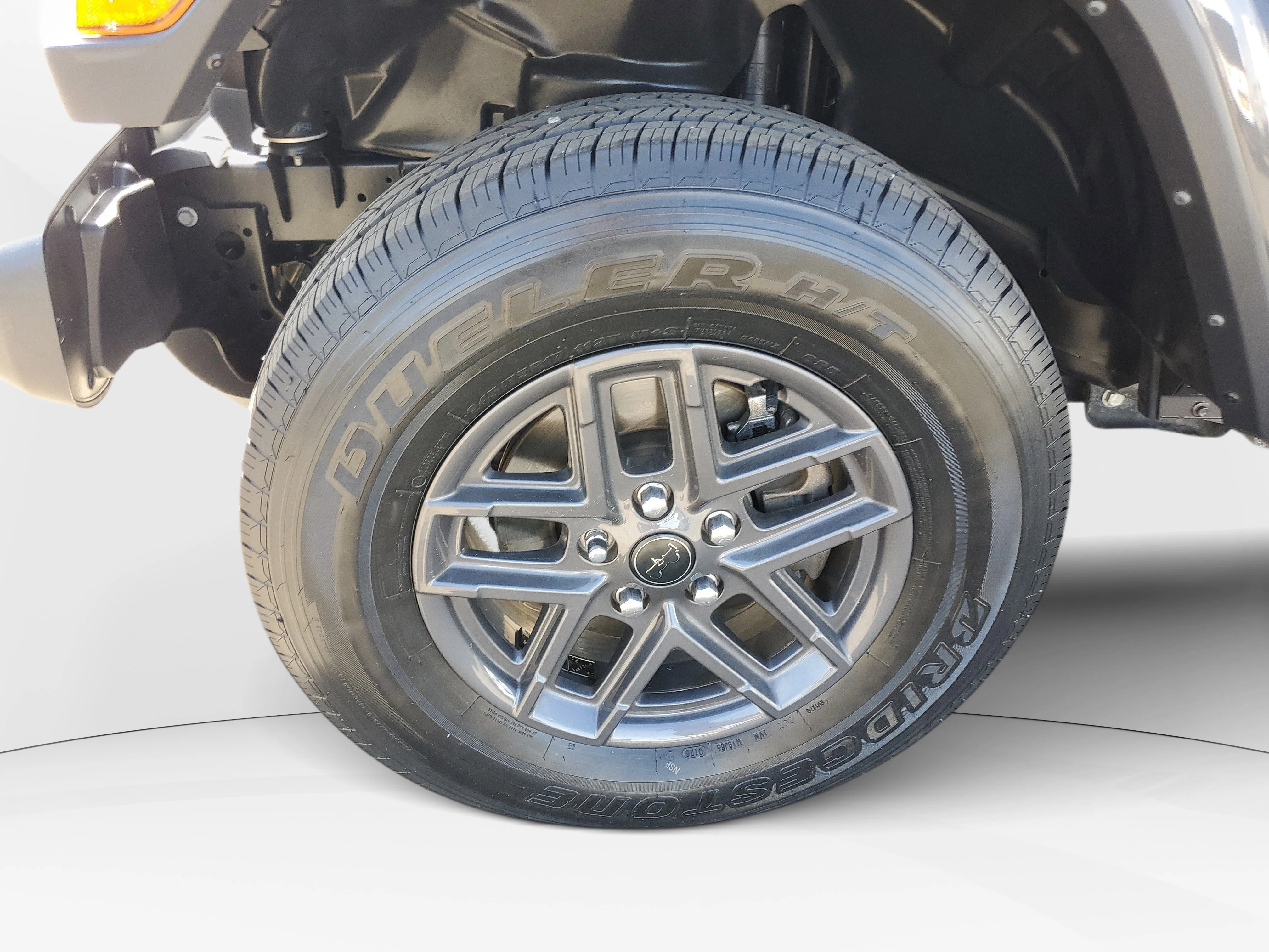 Used 2024 Gray Jeep Sport S image 8