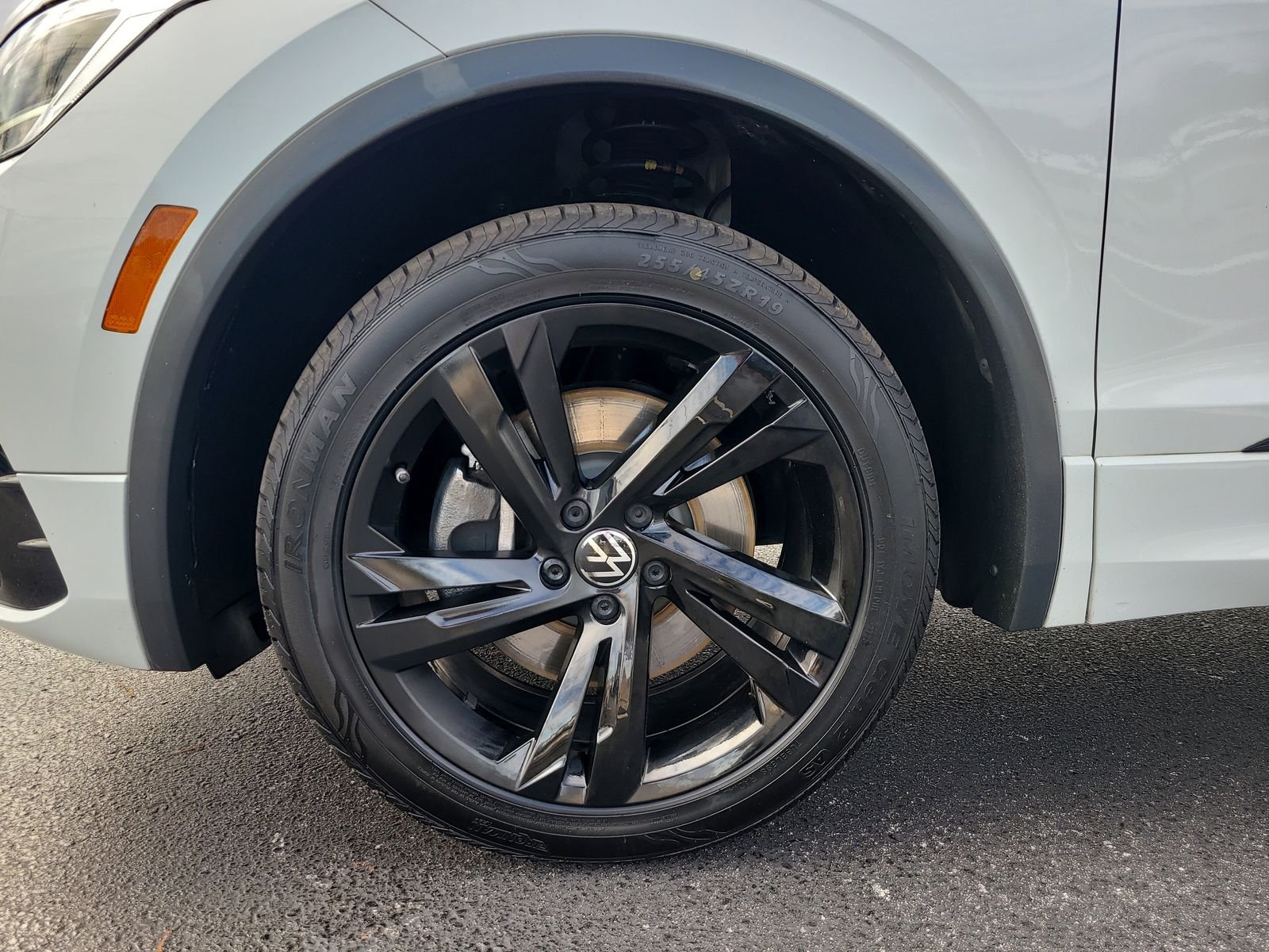 2023 Volkswagen Tiguan SE R-LINE BLACK - Photo 10