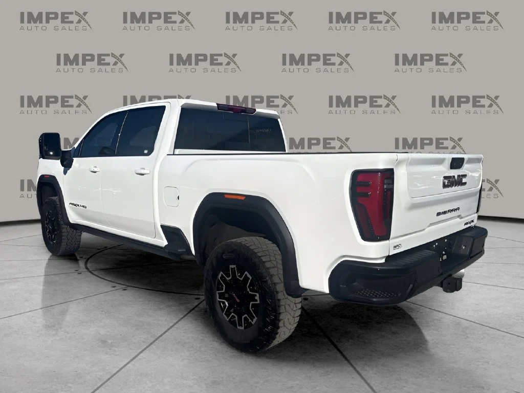Used 2025 White GMC AT4X image 3