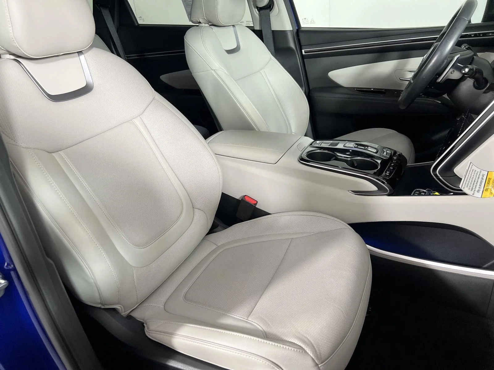 Used 2023 Intense Blue Hyundai Limited image 31