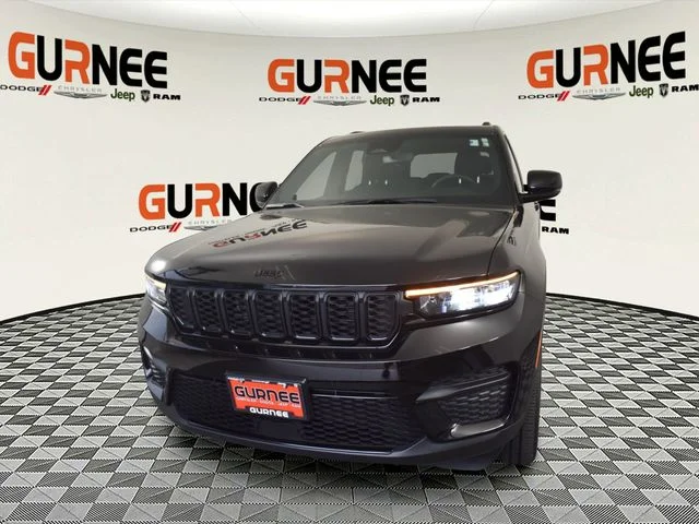 2023 Jeep Grand Cherokee Altitude - Photo 7