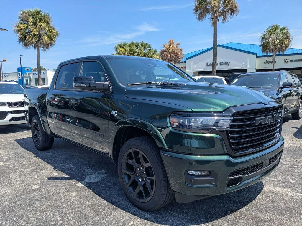 2026 RAM 1500 Laramie 4x4 Crew Cab 5'7's photo