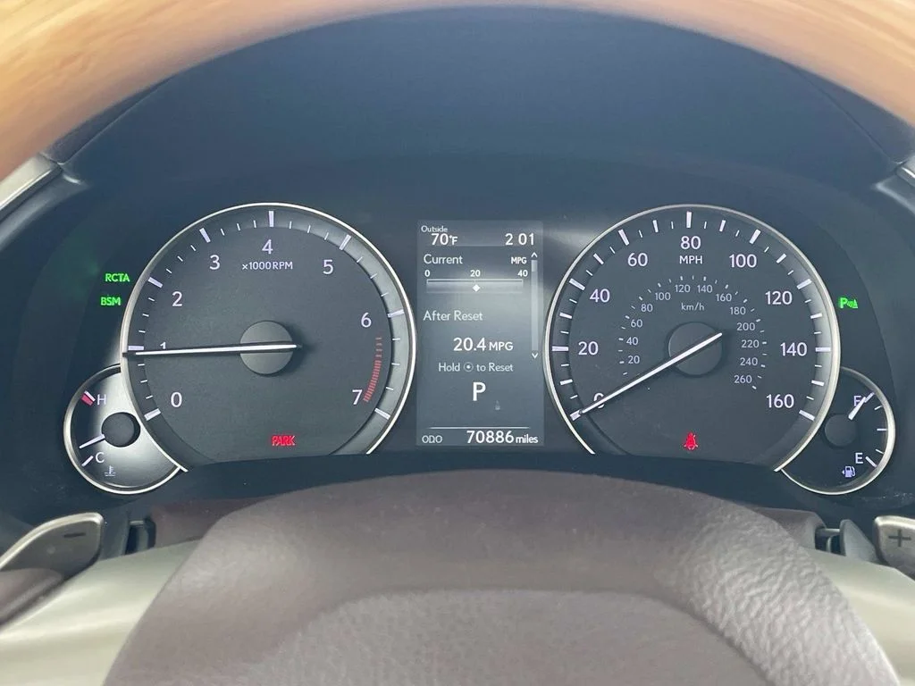 Used 2019 Beige Lexus 350 image 27
