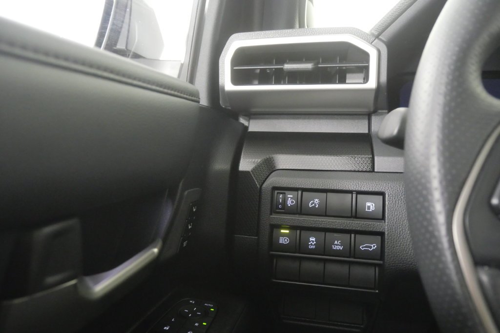 Used 2026 Pearl Toyota Limited image 21