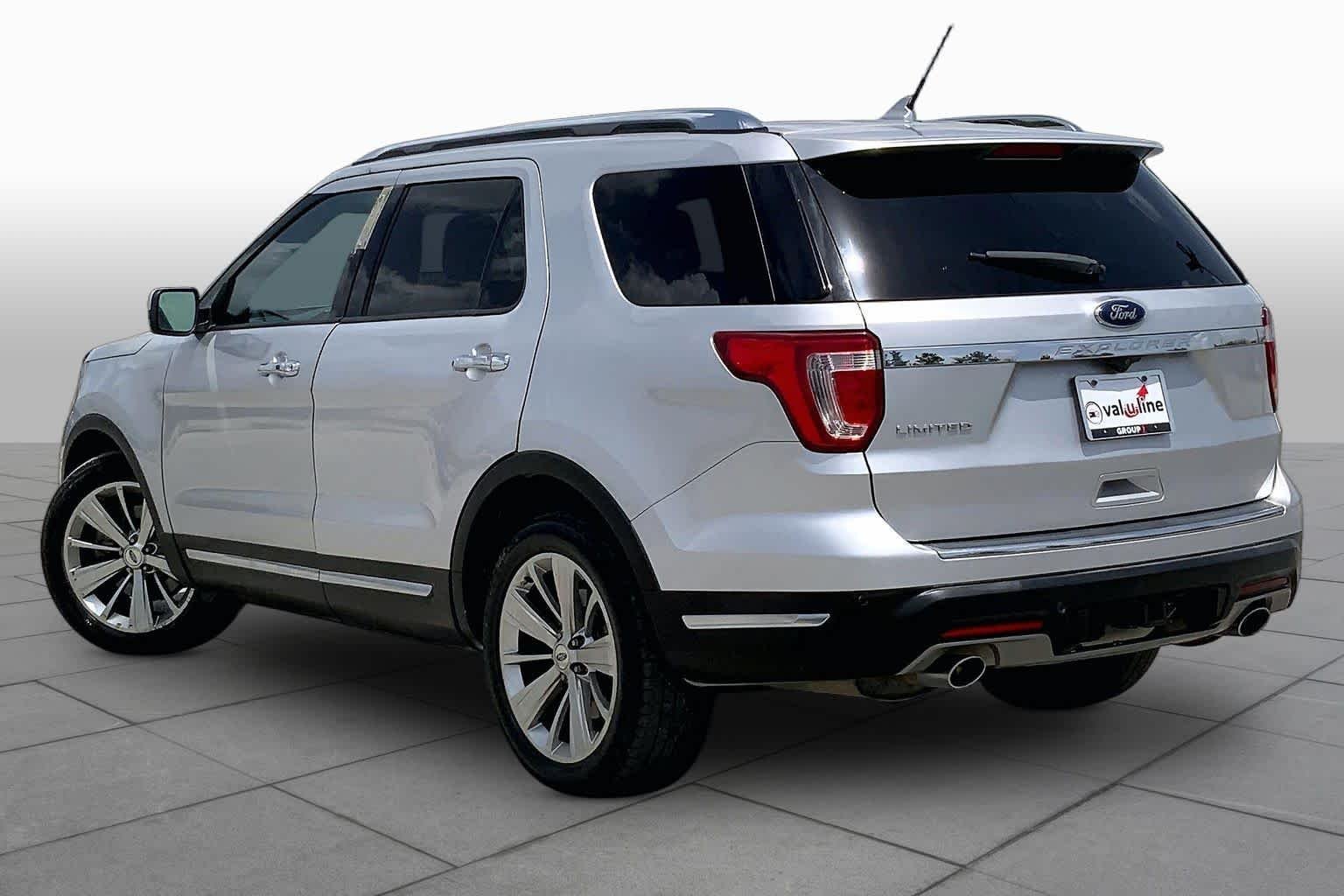 Used 2019 Ingot Silver Ford Limited image 12
