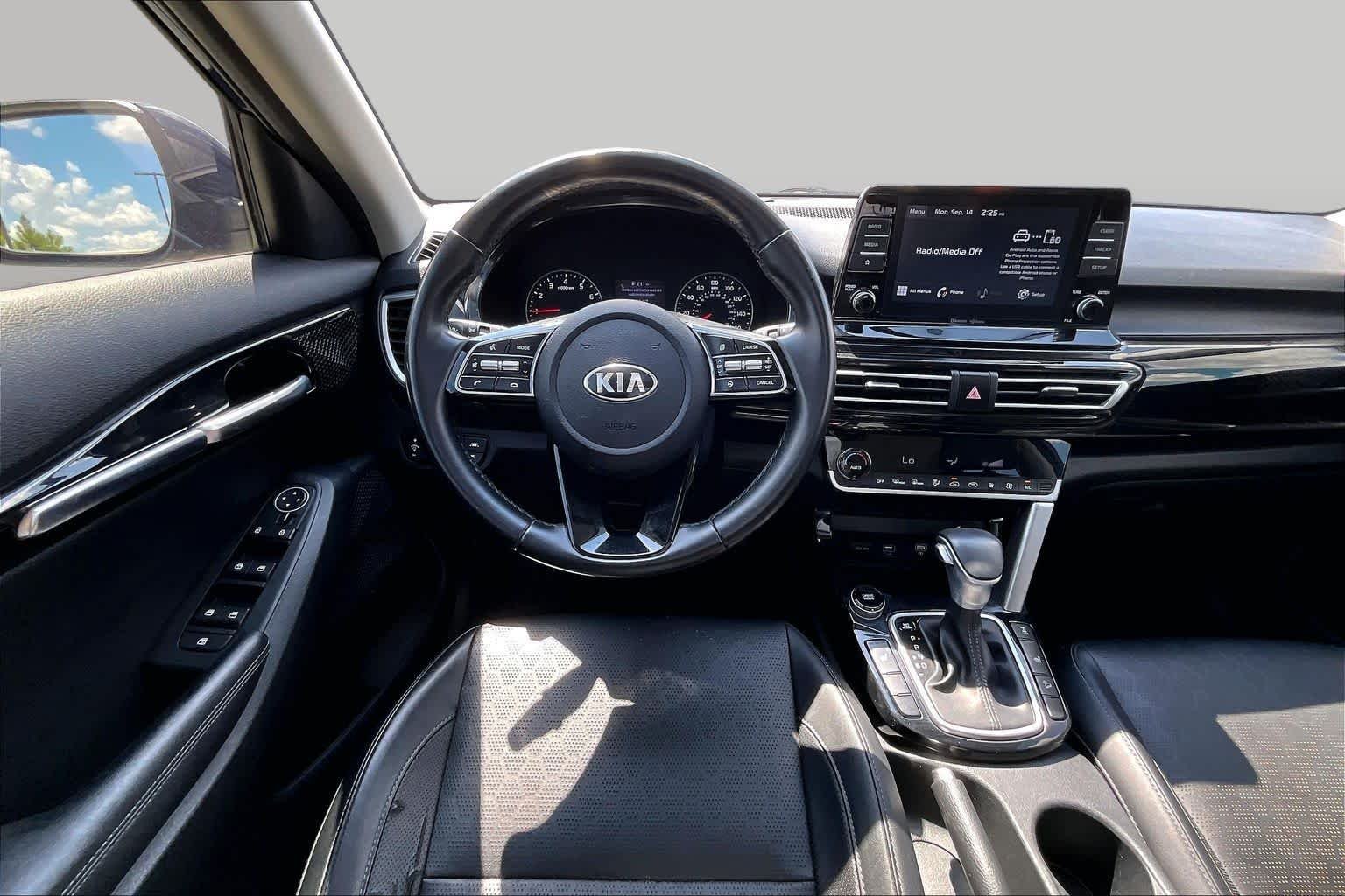 Used 2021 Dark Ocean Blue Kia EX image 6