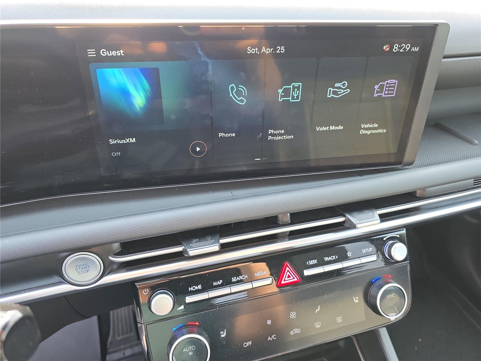 Used 2025 Blue Stone Hyundai SEL image 24