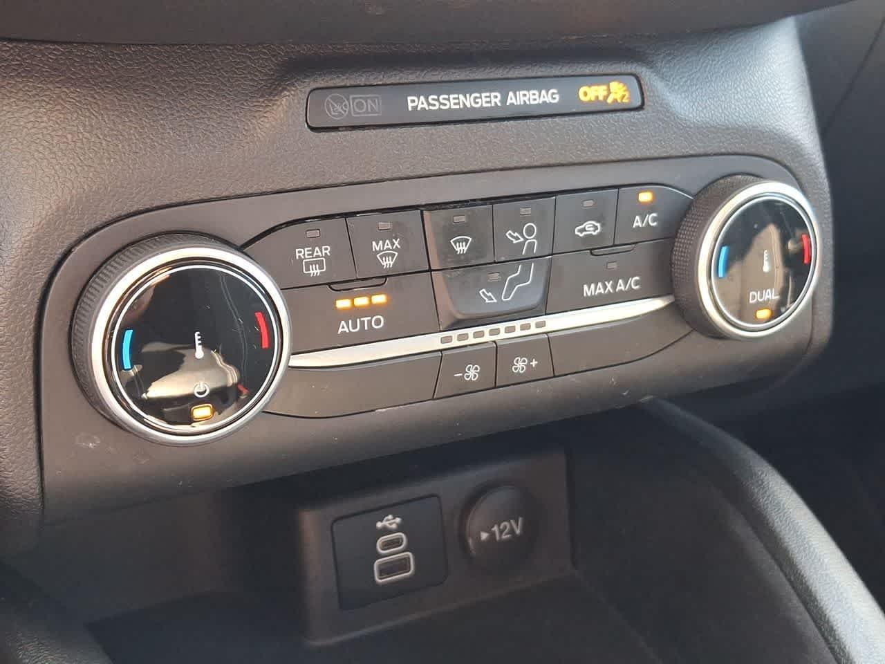 Certified Used 2025 Vapor Blue Metallic Ford Active image 25