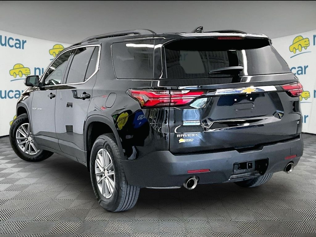 Used 2022 Mosaic Black Metallic Chevrolet LT image 4